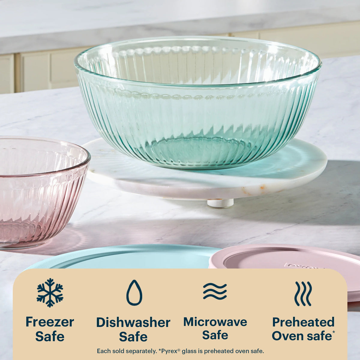 Pyrex® Colors Sculpted Tinted 4.5-quart Mixing Bowl with Lid, Aqua
